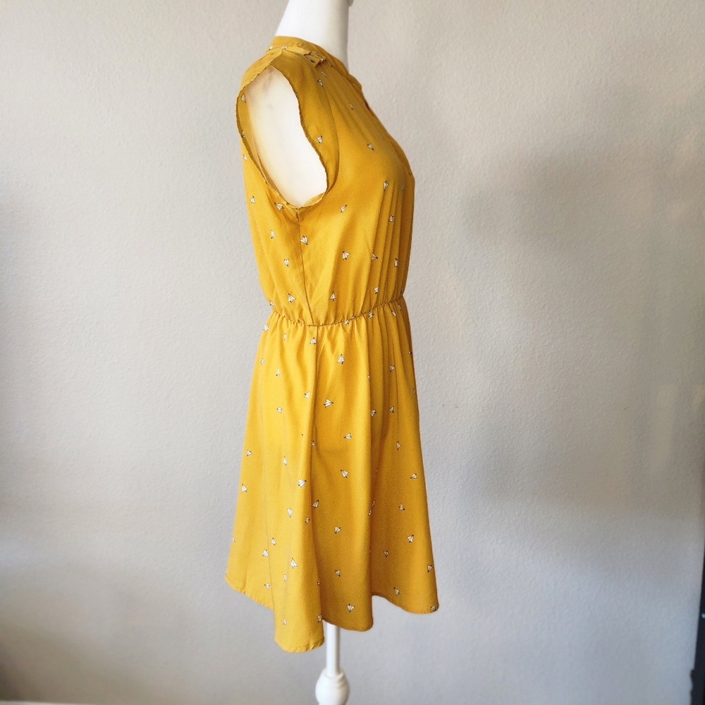 Sweet Rain Mustard Yellow Cap-Sleeve Mini Dress Paper Airplane Print Medium - Picture 3 of 15